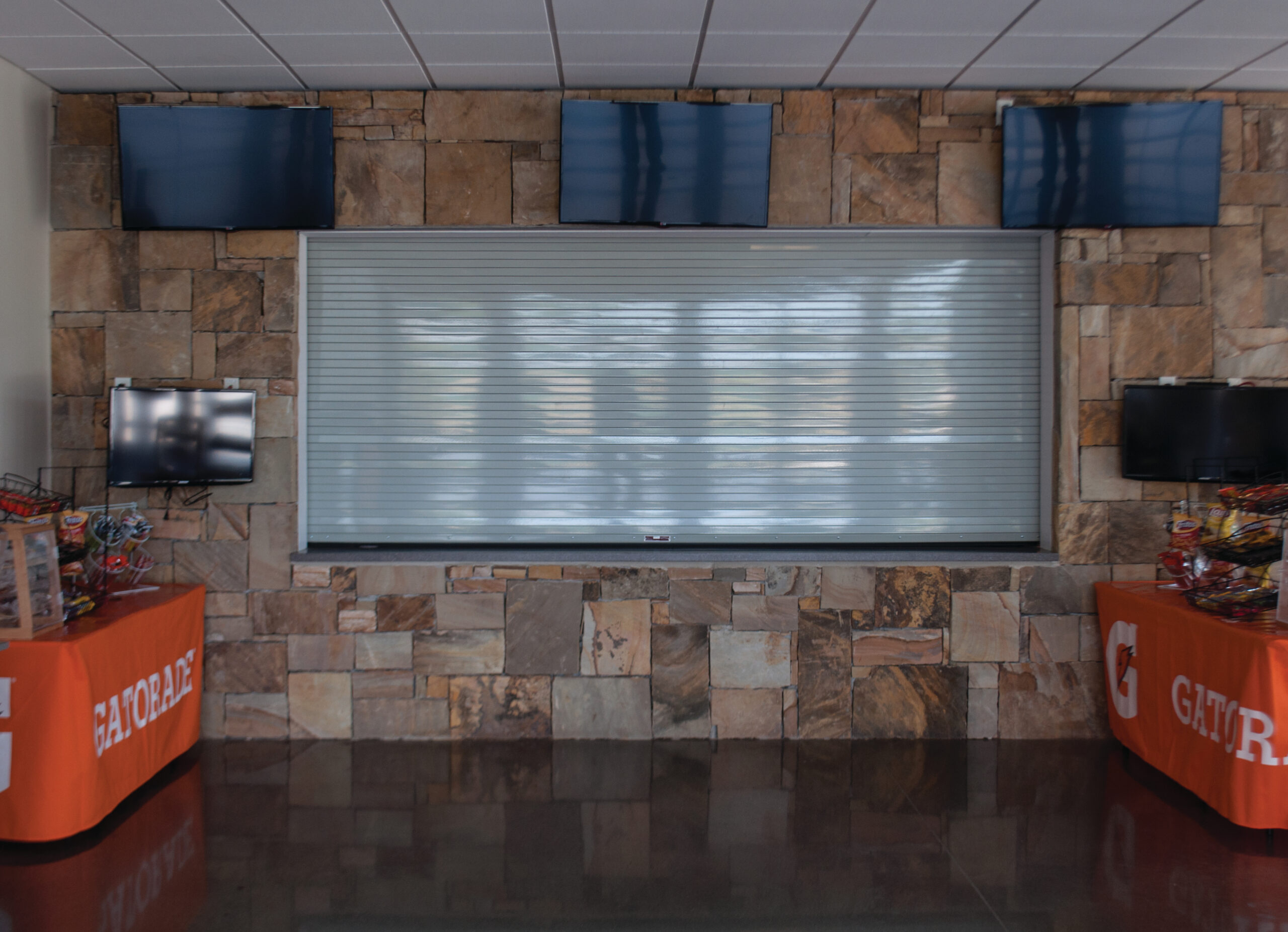 counter-door-model-650-tn-3853x2787-bf869ee